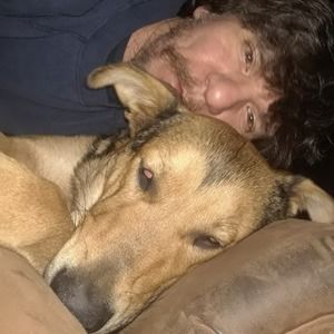 Meet your Posher, Larry